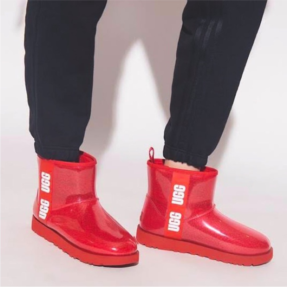 NWOB UGG Red Classic Clear Mini Ankle Bootie Size 6